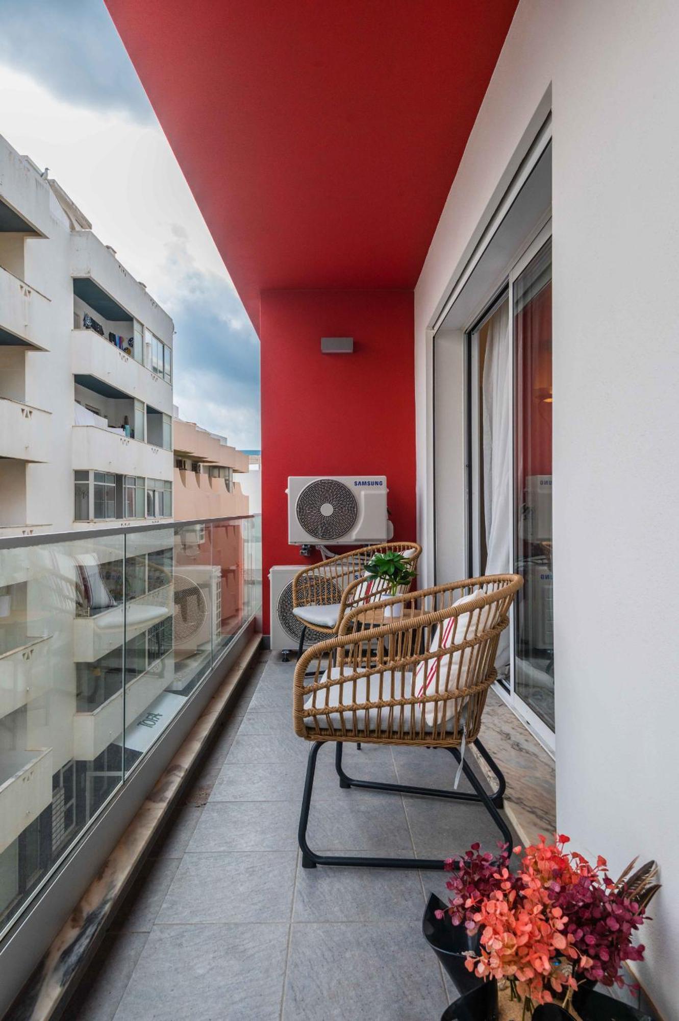 Caravelas 2-bedroom With Pool - 50m From The Appartement Armação de Pêra