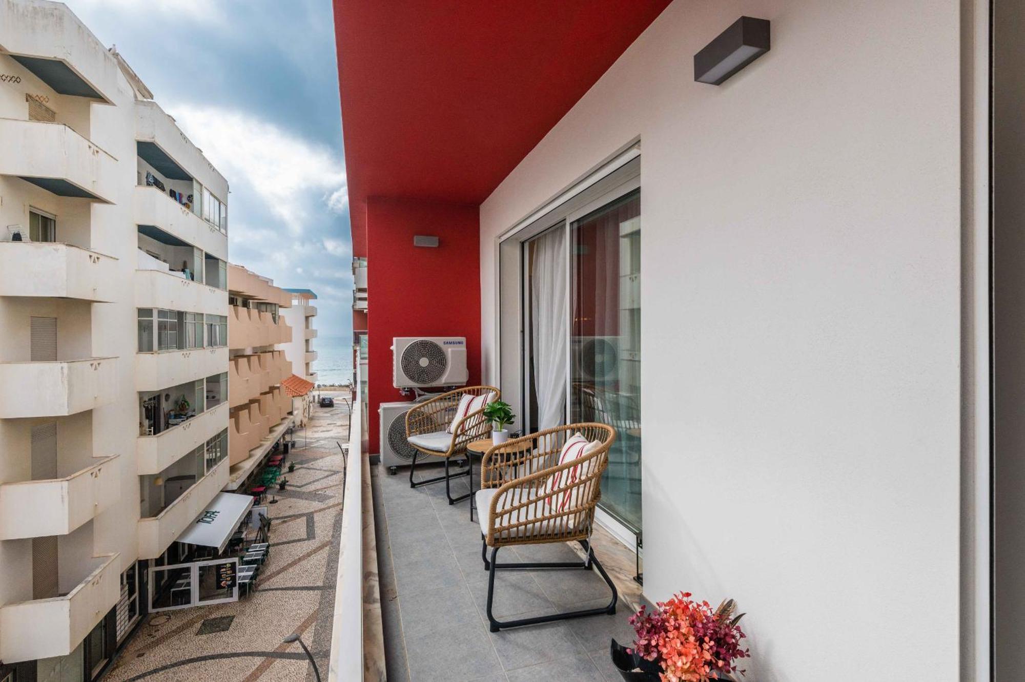 Caravelas 2-bedroom With Pool - 50m From The